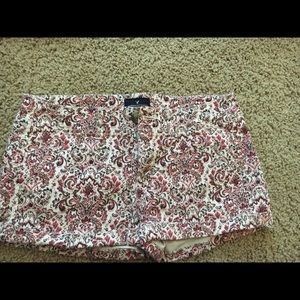 Pattern shorts